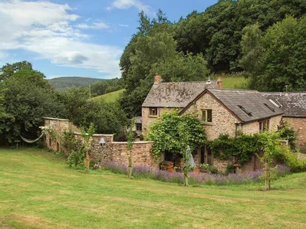 The Lodge Farm Barn Kerne Bridge Exterior photo